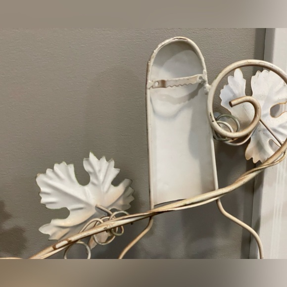 Outdoor / Indoor Art Metal Multi-Colored Metal Wire Wine Home Wall Decoration - Picture 7 of 10